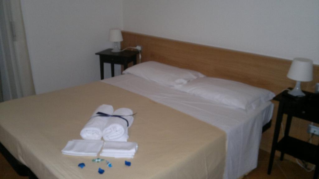 Hotel Leuco' Мартинсикуро Экстерьер фото